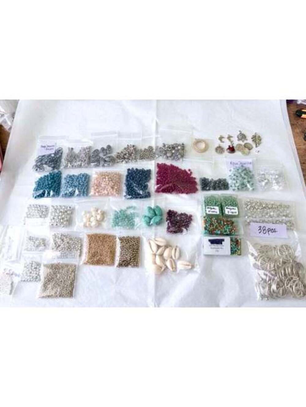 Beads Plus - Picture 2 of 9